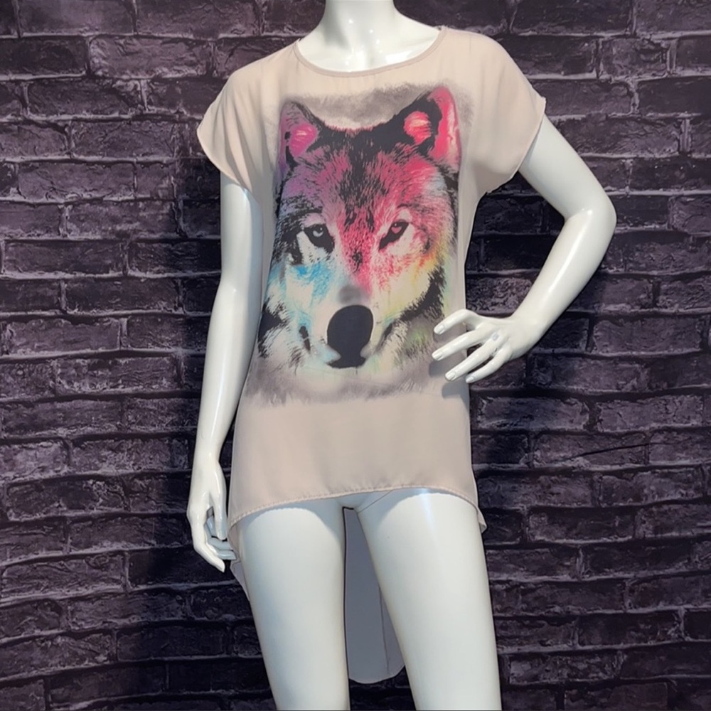 Wolf Print Blush Pink High Low Top, Small